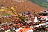 Metropoli Sierry Leone Freetown a její okolí zasáhly v pondělí ráno masivní sesuv půdy a záplavy.