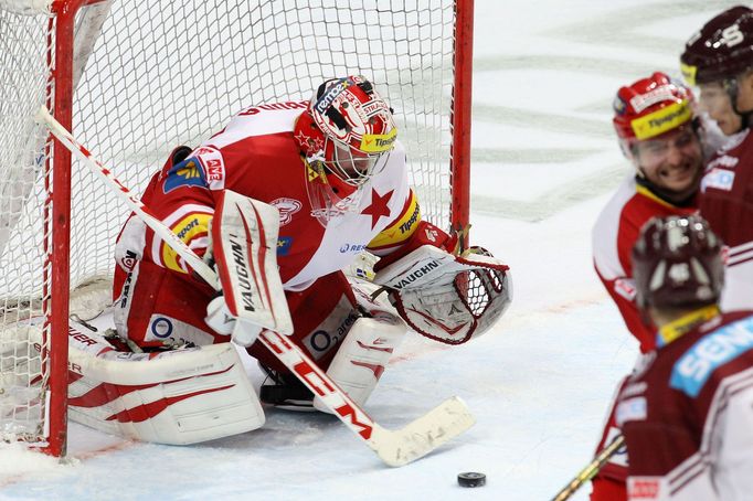 Pražské derby pro Spartu. Slavii nasázela devět gólů.