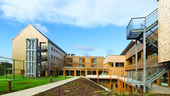 Patnáct nominovaných staveb roku