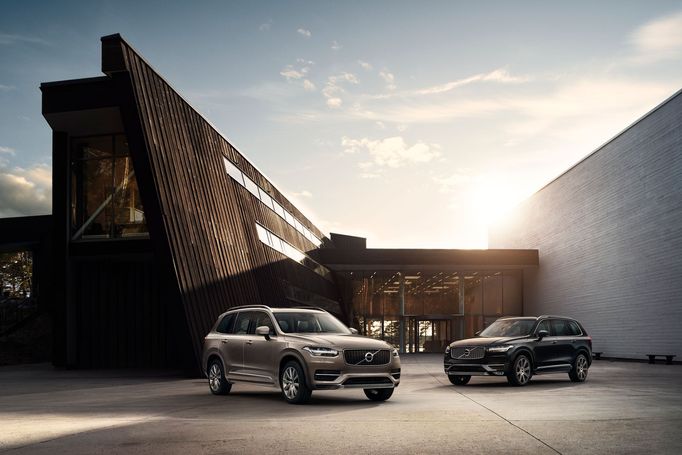 Po téměř dvanácti letech přijde na trh druhá generace velkého SUV Volvo XC 90