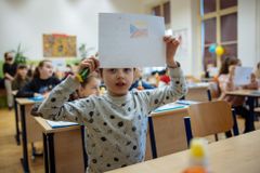 Polovina ukrajinských dětí nemá českého kamaráda, bojují i s češtinou, ukázal průzkum