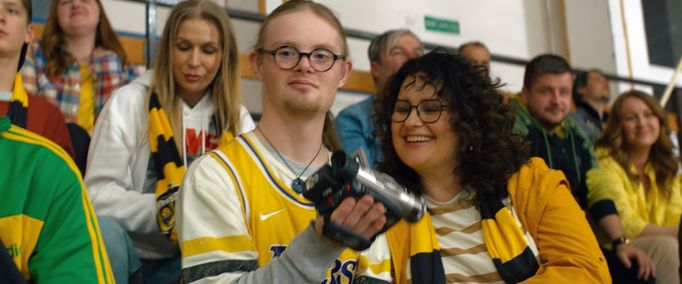 Martin Polišenský a Petra Polnišová v komedii Dream Team.