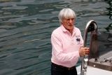 Bernie Ecclestone na své jachtě
