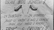 Dobový snímek vyvěšeného plakátu, který byl pořízen během srpnové okupace v roce 1968.