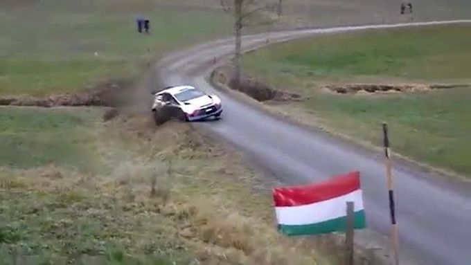 Jak Robert Kubina málem havaroval na Jänner rallye 2014.