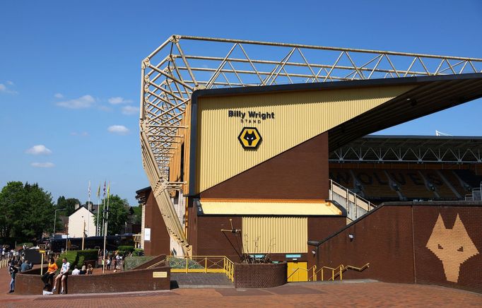 Wolverhampton Wanderers F.C. - Molineux Stadium