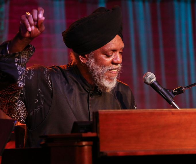 Dr. Lonnie Smith.