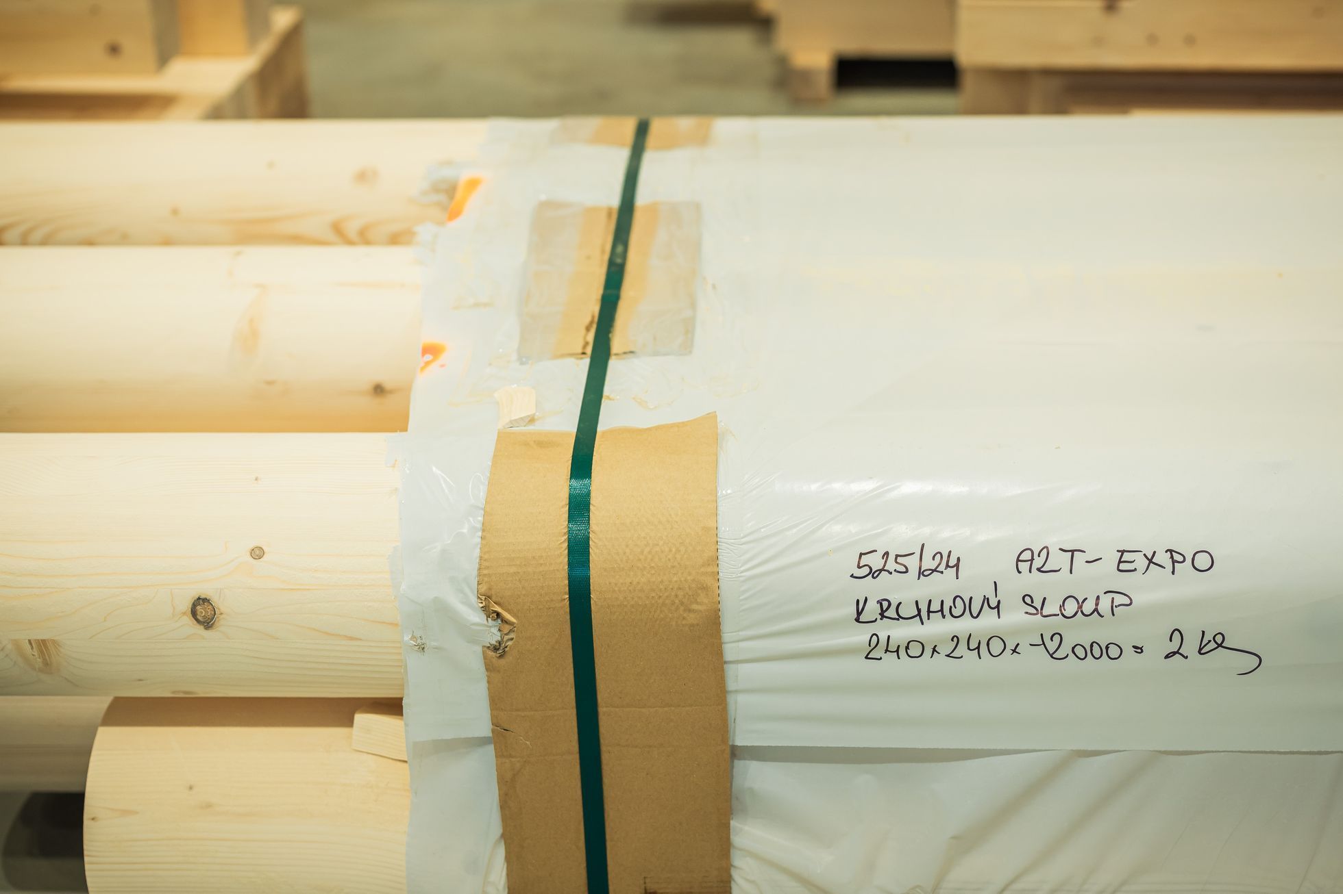 Do Japonska míří první kontejnery se dřevem na český národní pavilon