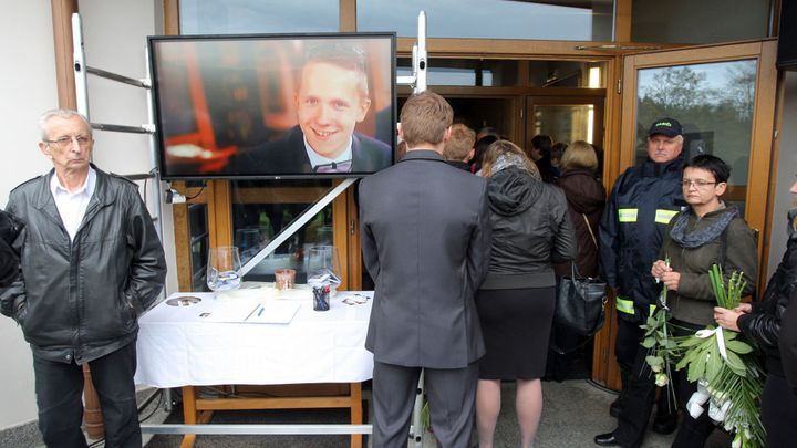 Žena, která ve škole zabila studenta, zůstane v detenci. Důvody podle soudu trvají; Zdroj foto: Ludvík Hradilek