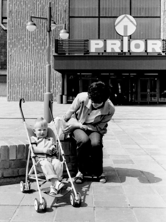 Snímky z Prioru od fotografa Františka Kressy