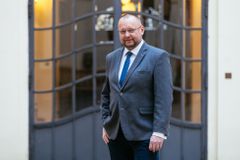 Firmy usilující o dostavbu Temelína musí mít razítko, že jsou bezpečné, žádá Bartošek