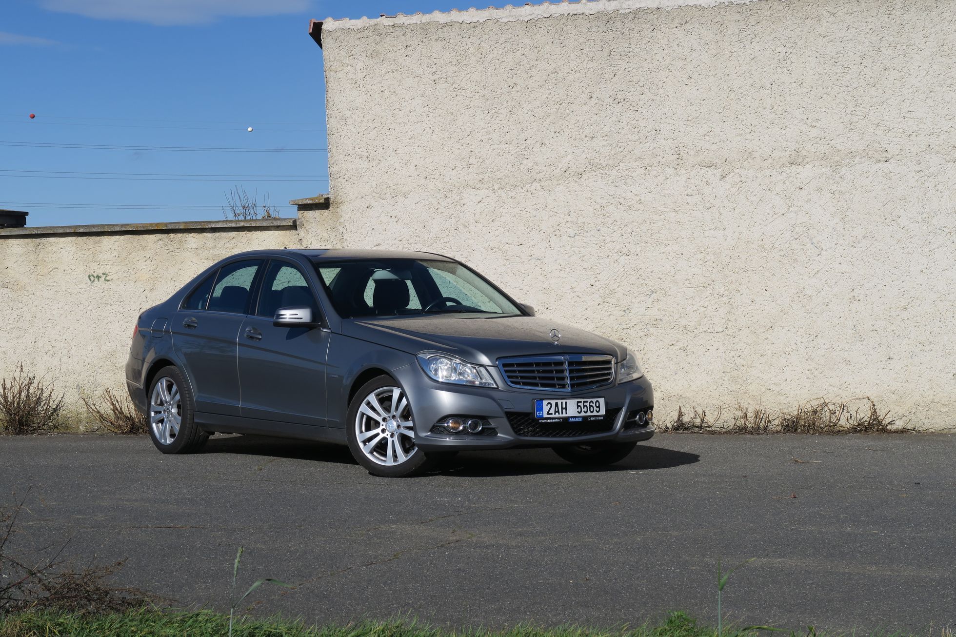 Mercedes C a BMW 3 - srovnání ojetin