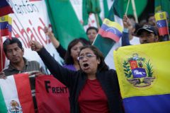 Venezuelci proti Madurovi. V neoficiálním referendu odmítlo plány vlády přes 7 milionů lidí