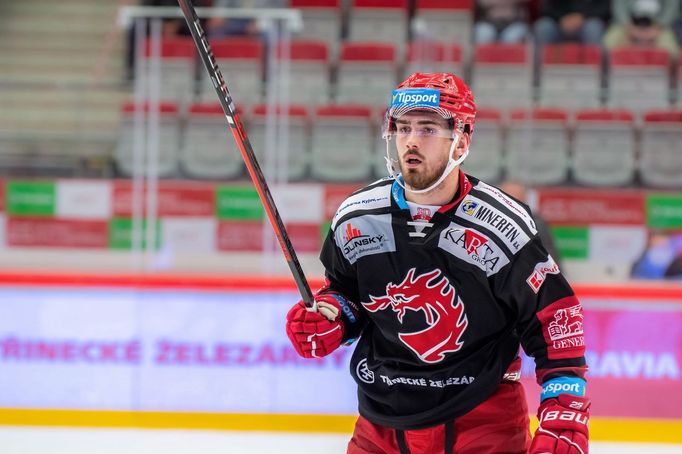 1. finále Generali Česká Cupu 2020, Třinec - Pardubice: Domácí útočník Filip Zadina.