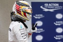 Kvalifikaci v Montrealu vyhrál Hamilton, vedle něj se na start postaví Rosberg