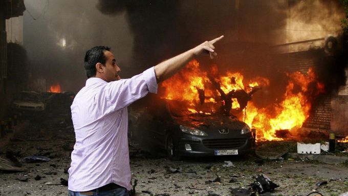 Zaparkovaný automobil vybuchl v převážně křesťanské části Ašrafíja