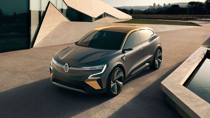Renault Mégane eVision je novou interpretací slavného jména.