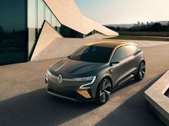Sériová verze elektrického Renault Megane by se měla objevit ještě letos.