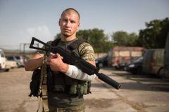 Česko začne ještě letos s výcvikem ukrajinských vojáků, stát bude miliardu korun
