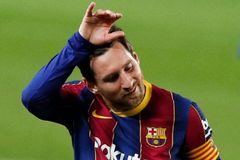 Messi udeřil zezadu soupeře do hlavy a dostal červenou. Potřebuju psychologa, přiznal