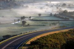 Wales kvůli boji s emisemi přestane stavět silnice. Investuje radši do cyklostezek