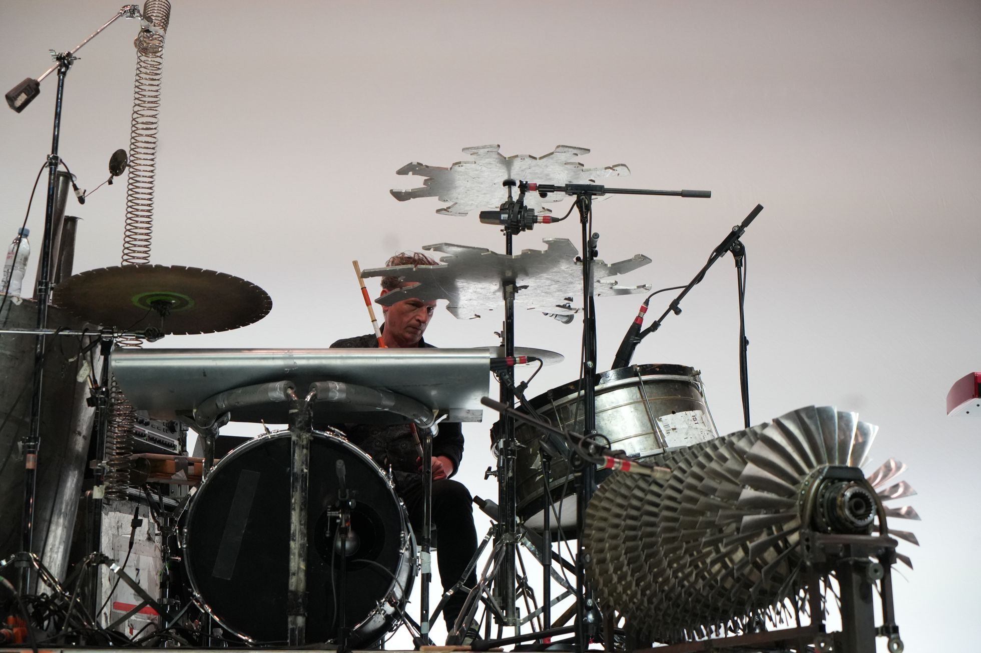 Einstürzende Neubauten