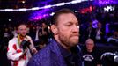 Conor McGregor na zápase Anthony Joshua vs. Robert Helenius