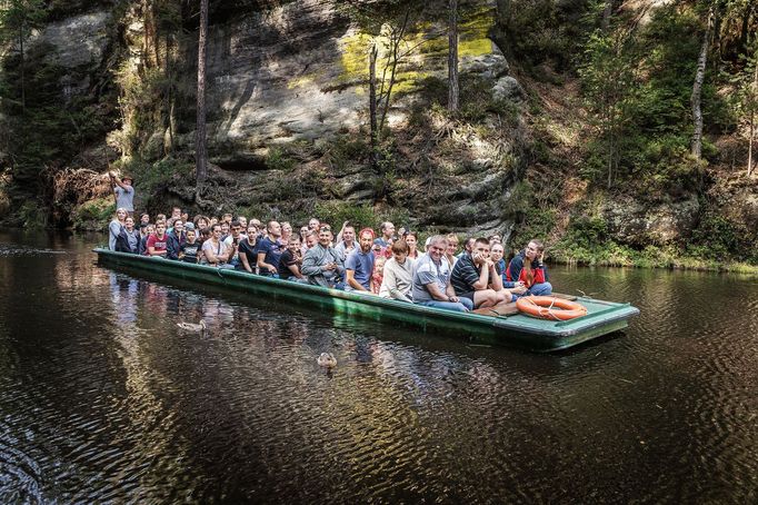 Overturismus: Turistická apokalypsa v Adršpachu během svátku Nanebezetí Panny Marie