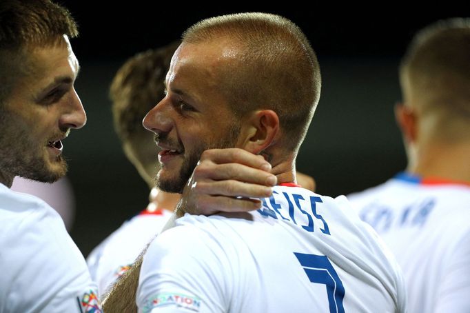 Slovenský záložník Vladimír Weiss slaví gól v zápase Ligy národů v Ázerbájdžánu