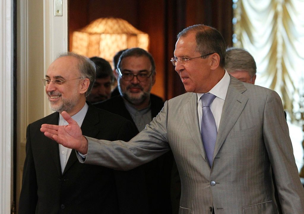 Ruský ministr zahraničí Sergej Lavrov a íránský ministr zahraničí Alí Akbar Salehí v Moskvě