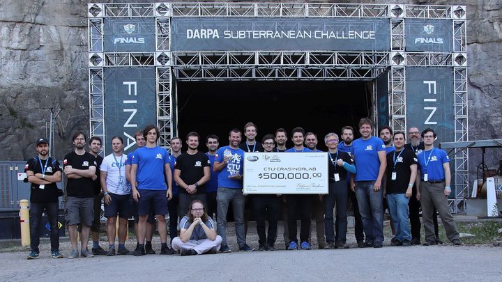 Tým z ČVUT získal stříbro na „olympiádě robotů“. Konala se ve virtuálním prostředí; Zdroj foto: ČVUT