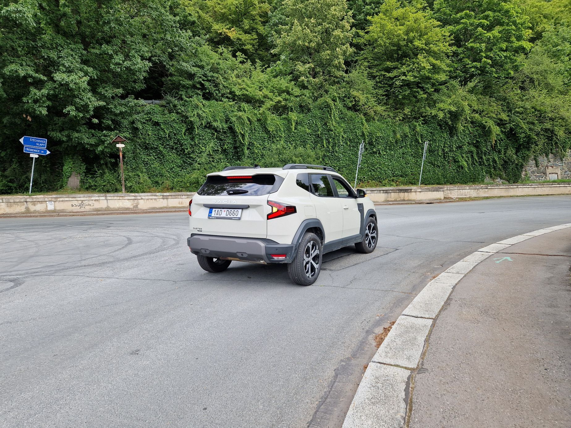 Dacia Duster a Bigster srovnání