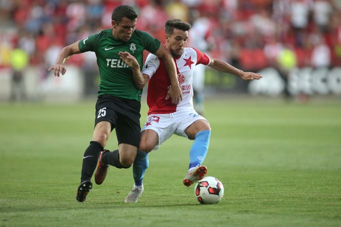 5. kolo fotbalové FORTUNA:LIGY, Slavia - Jablonec: Alexandr Baluta (vpravo) a Vladimir Jovovič