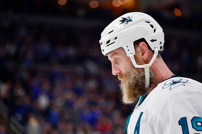 Joe Thornton v dresu San Jose