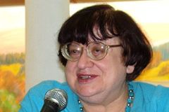 Zemřela bojovnice za lidská práva Valerija Novodvorskaja