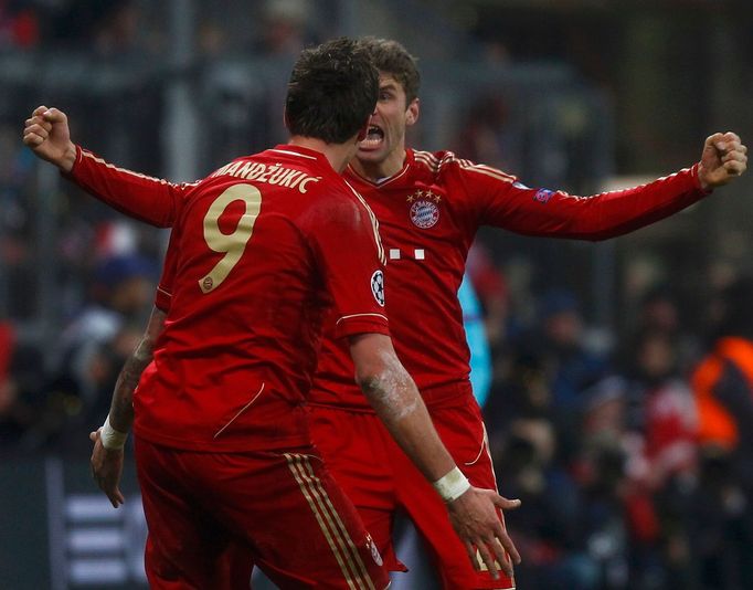 Fotbal, Liga mistrů, Bayern - Juventus: gól  Thomase Müllera na 2:0,  Mario Mandžukič