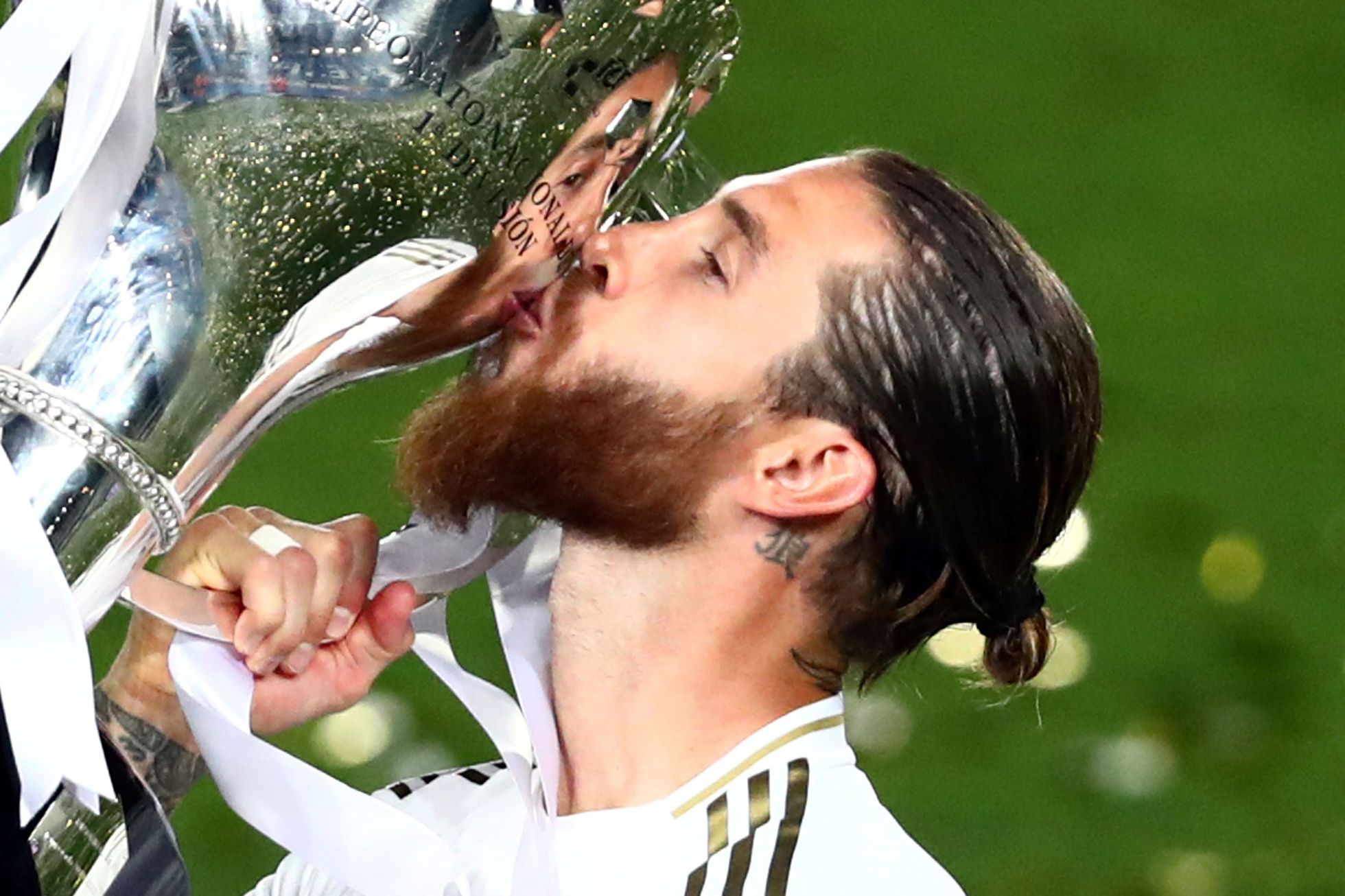 Real Madrid slaví zisk 34. titulu ve španělské lize, Sergio Ramos