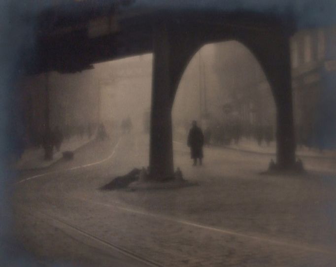 Josef Sudek: A hudba hraje. Fotografie z výstavy v Atelieru Josefa Sudka.