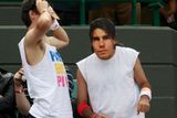 Při Berdychově zápase na sebe poutal pozornost fanoušek maskovaný za Rafaela Nadala.
