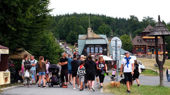 Beskydy dlouhodobě patří k nejnavštěvovanějším horám v Česku.