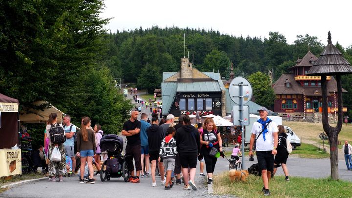 Nechápeme, jaké odpadky tu nacházíme. Beskydy nejsou tělocvična, upozorňují ochránci; Zdroj foto: Tomáš Klézl