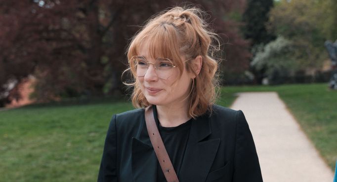 Lucie Ingrová, jedna z protagonistek dokumentu, se dlouhé roky potýká s depresí. Novou naději jí přinesl přelomový výzkum pod vedením MUDr. Tomáše Páleníčka.