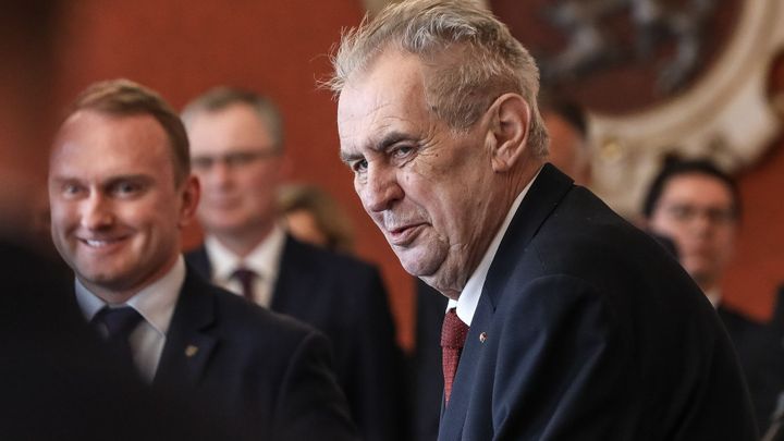 Ministerstvo chce, aby Zeman zveřejňoval schůzky s lobbisty. Nadbytečné, říká Ovčáček