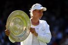 Rybakinová vyhrála Wimbledon. Jako první Kazaška slaví triumf na grandslamu