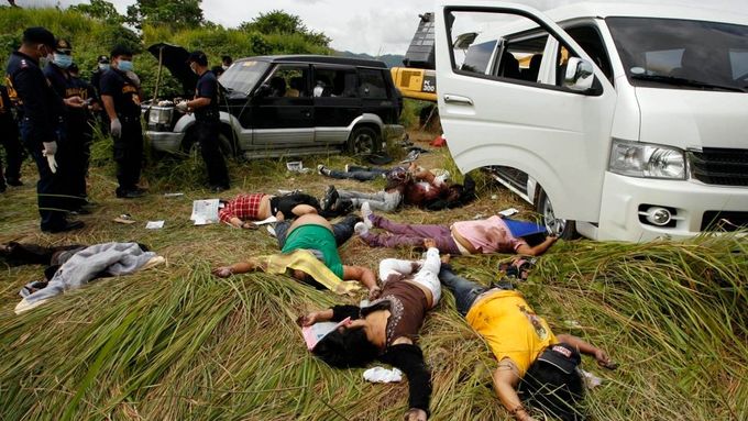 Masakrem na Filipínách začal předvolební boj