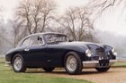Podle počtu vlastněných aut by Aston Martin mohl vypadat jako oblíbená značka Rowana Atkinsona. Objevoval se (především na závodních tratích, protože sám herec je závodníkem, což dokazují i další jeho auta) za volantem modelu DB2. Ten vznikl na přelomu 40. a 50. let a pod kapotou měl šestiválcový benzinový motor. Vyrobeno bylo jen lehce přes čtyři stovky kusů.