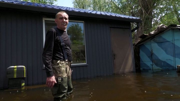 Podivný úkaz u Záporoží. Nikdo neví, co tam Rusové dělají, tvrdí po potopě místní