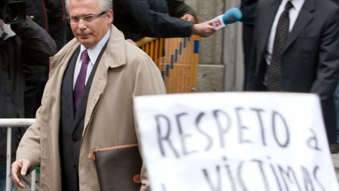 Garzónovi se v souvislosti s procesy proti jeho osobě dostalo široké podpory od španělské veřejnosti.