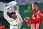 "Zpátky k tabuli," vyzývá Hamilton. Špatné počty Mercedesu ho v Melbourne stály vítězství