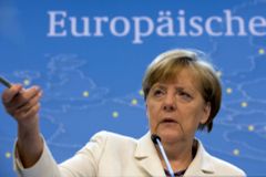 Živě: Merkelová odmítá uzavření balkánské cesty. Tohle není řešení problému, říká